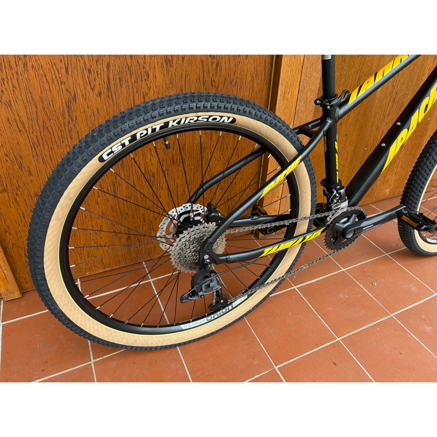 CST Pit Kirson 29"x2.35 60TPI - Skin, Alambre