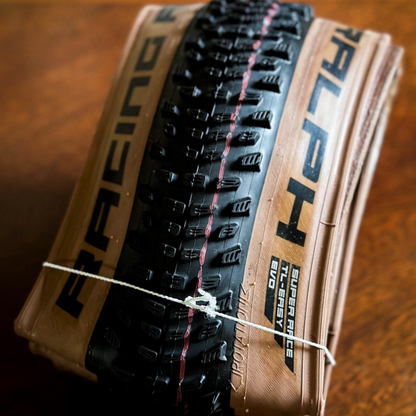 (Set de cubiertas) SCHWALBE Racing Ray / Racing Ralph EVO Super Race TLE Transparent Skin